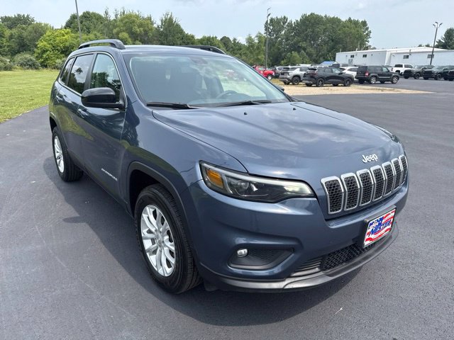 Used 2022 Jeep Cherokee Latitude AWD/4WD image 9