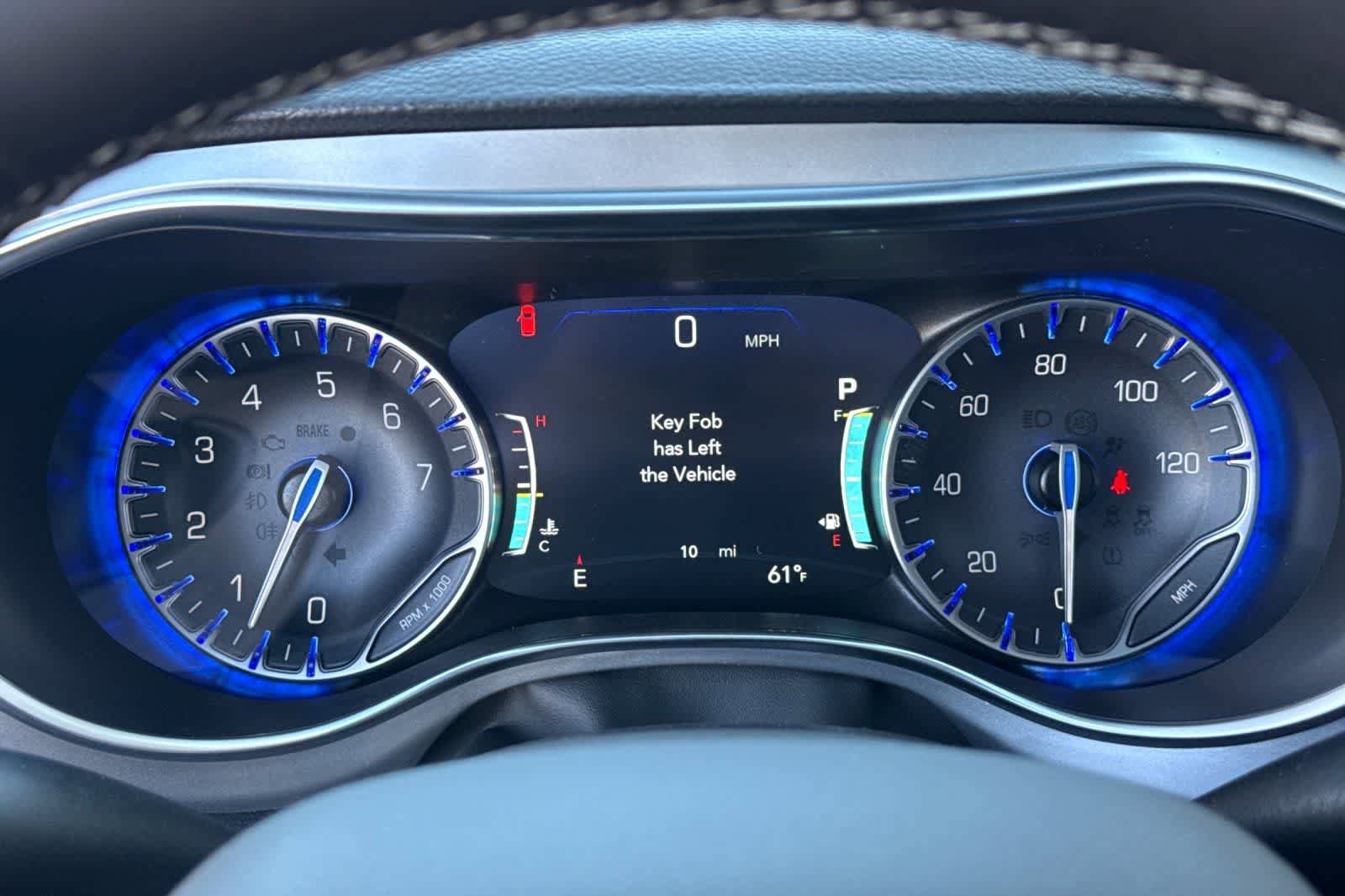 New 2026 Chrysler Pacifica Limited AWD/4WD image 29