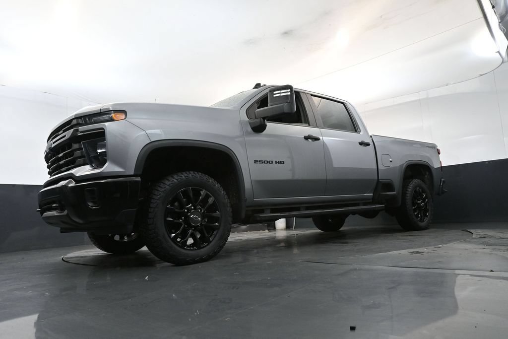 Used 2026 Chevrolet Silverado 2500 Custom w/ Custom Convenience Package AWD/4WD image 20