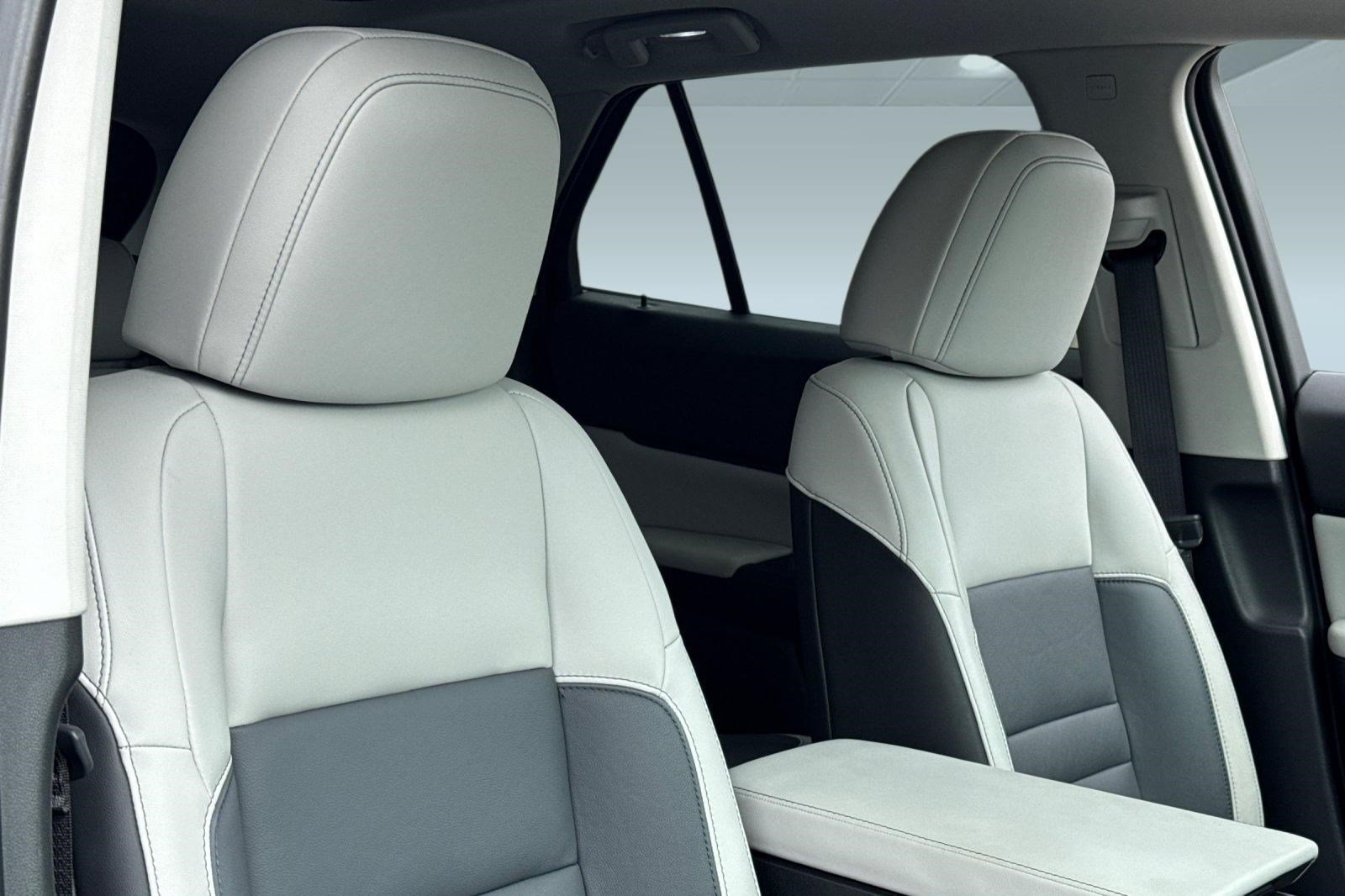 Certified 2024 Honda Prologue Touring image 35