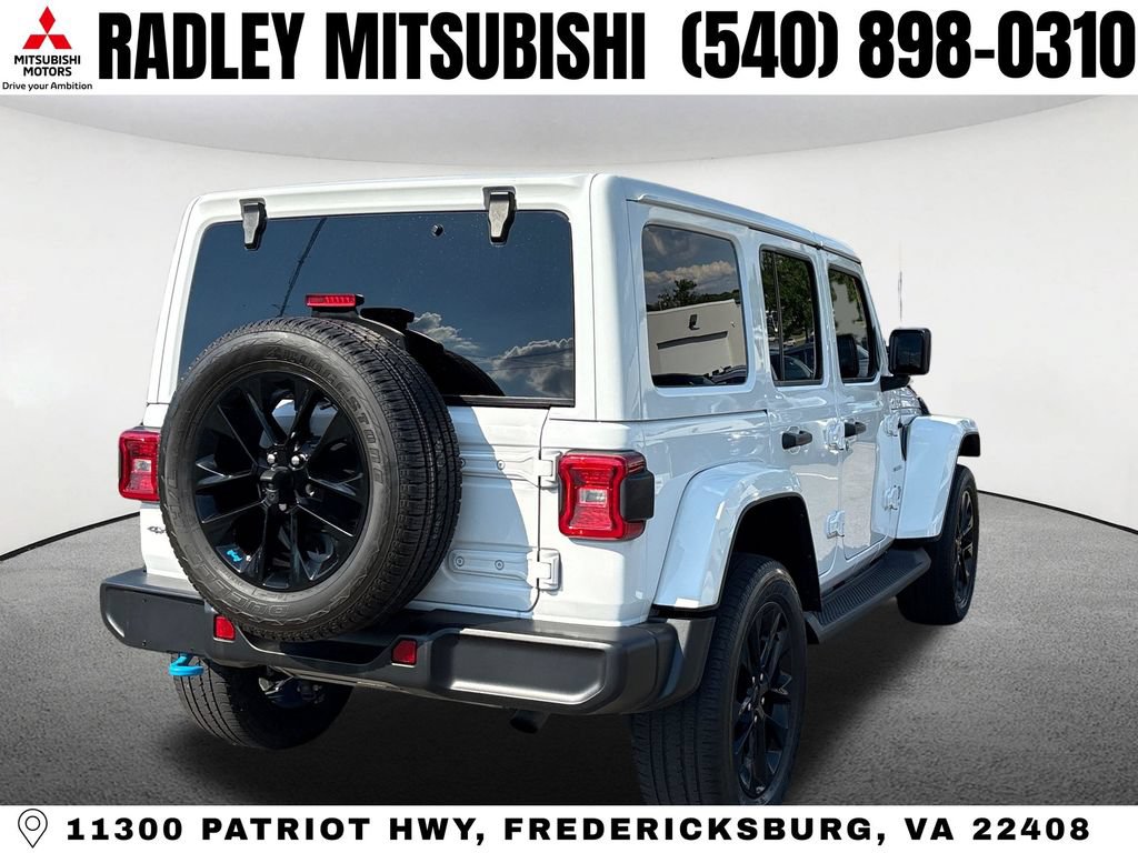 Used 2023 Jeep Wrangler Unlimited Sahara w/ Cold Weather Group AWD/4WD image 22