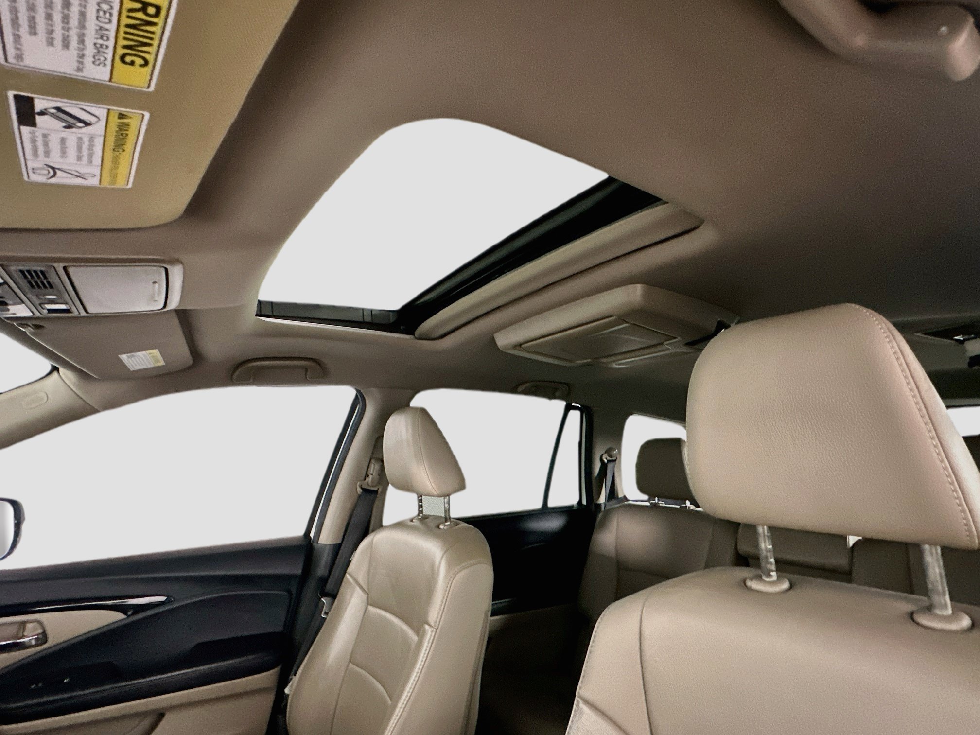 Used 2019 Honda Pilot Touring image 22