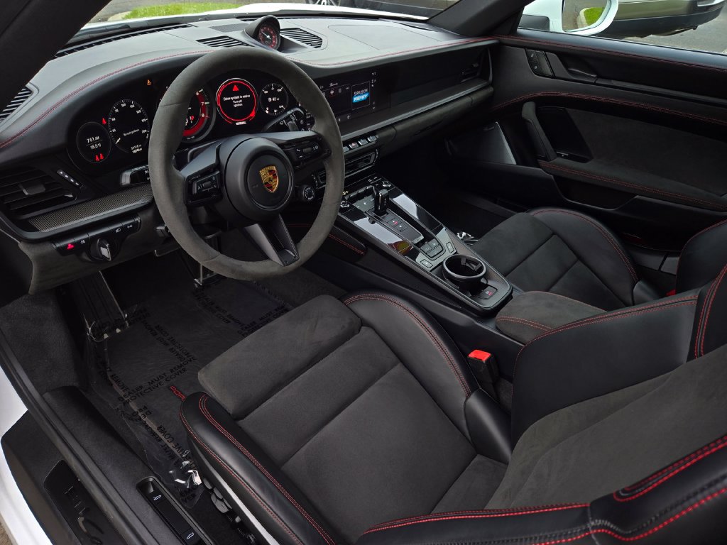 Used 2022 Porsche 911 Carrera GTS RWD image 15