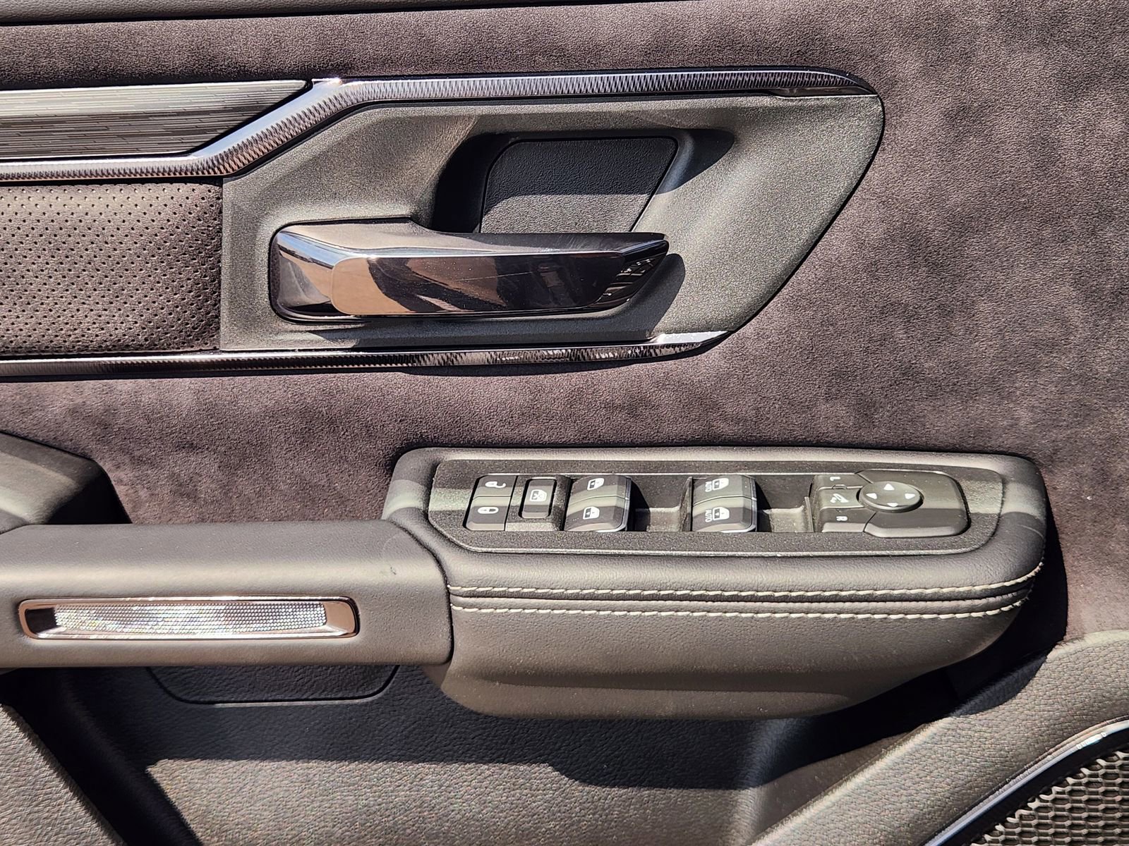 New 2026 RAM 1500 RHO image 19