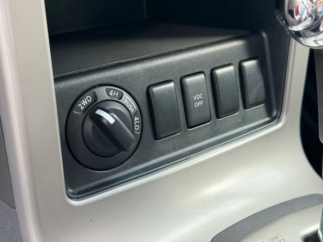 Used 2007 Nissan Pathfinder S AWD/4WD image 18