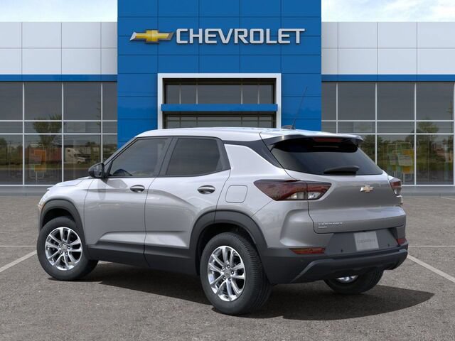 Used 2025 Chevrolet TrailBlazer LS w/ LS Convenience Package AWD/4WD image 3