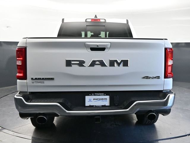 Used 2025 RAM 1500 Laramie AWD/4WD image 6