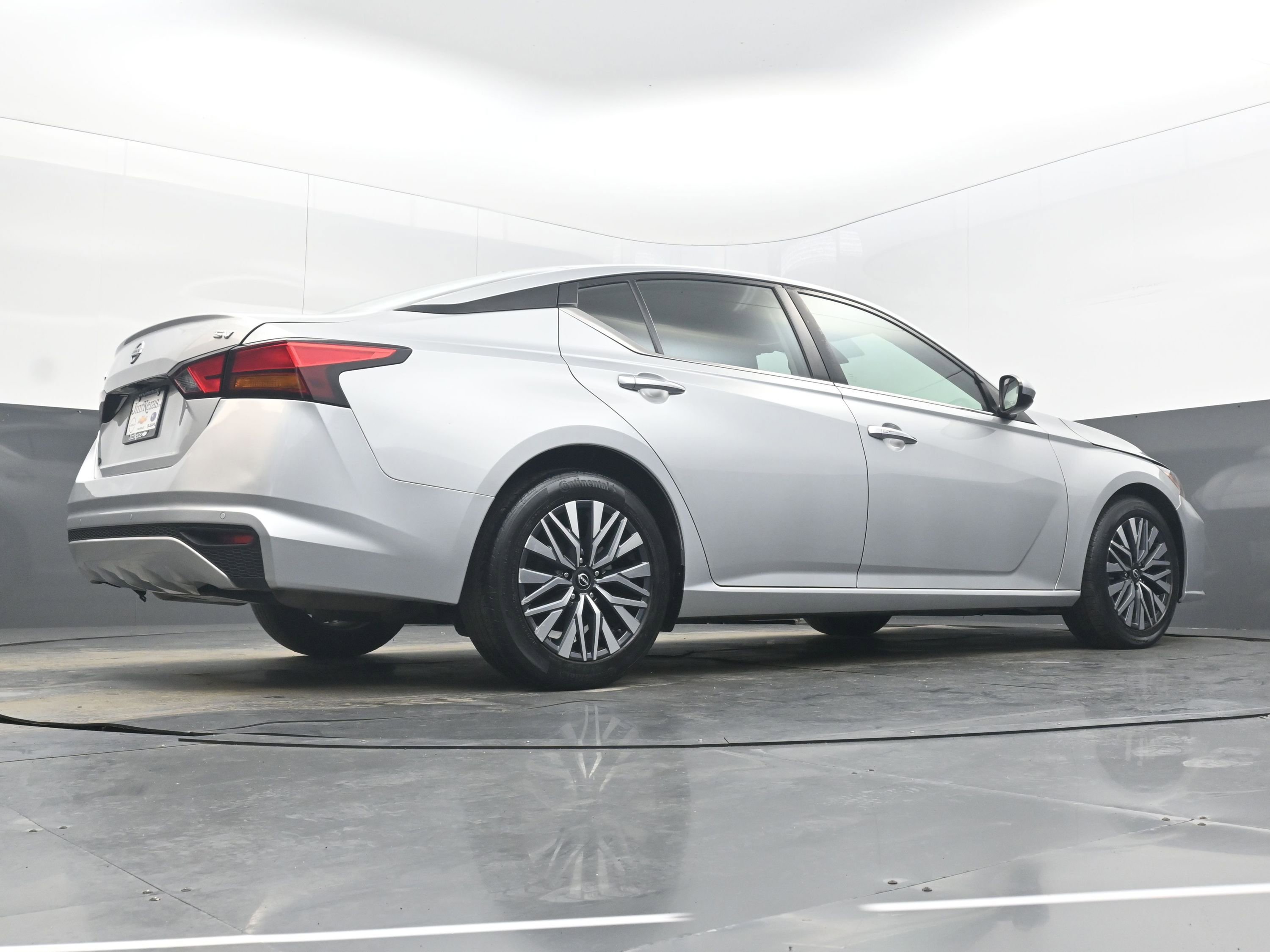 Used 2023 Nissan Altima 2.5 SV image 29