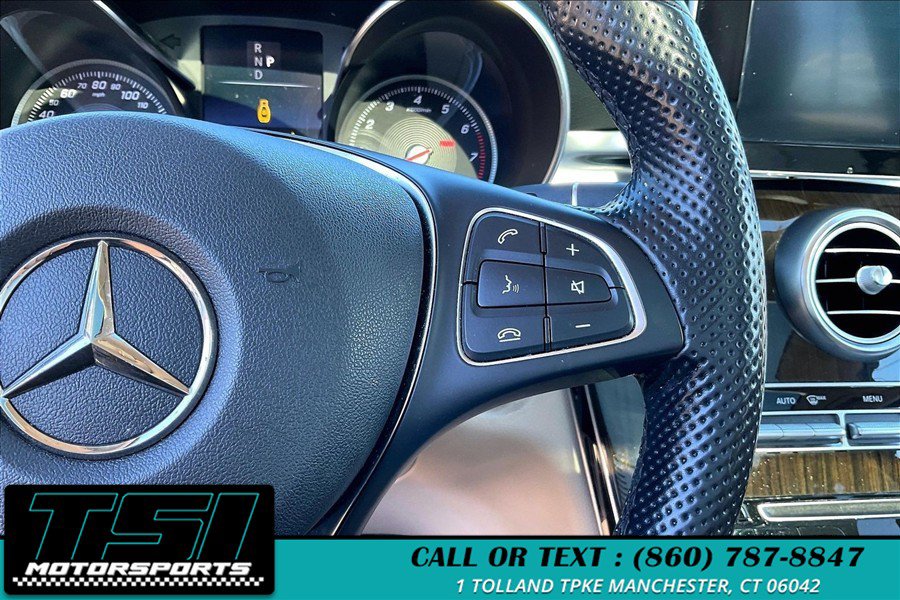 Used 2019 Mercedes-Benz GLC 300 4MATIC image 18