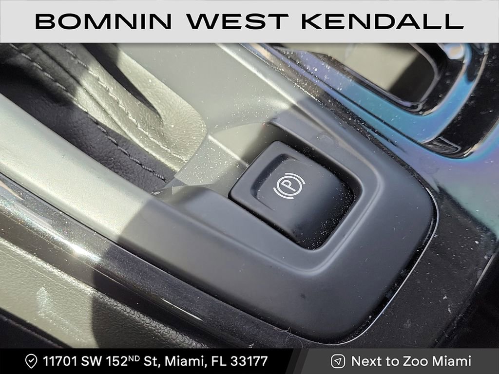 Used 2021 Chevrolet TrailBlazer LT w/ Convenience Package image 24