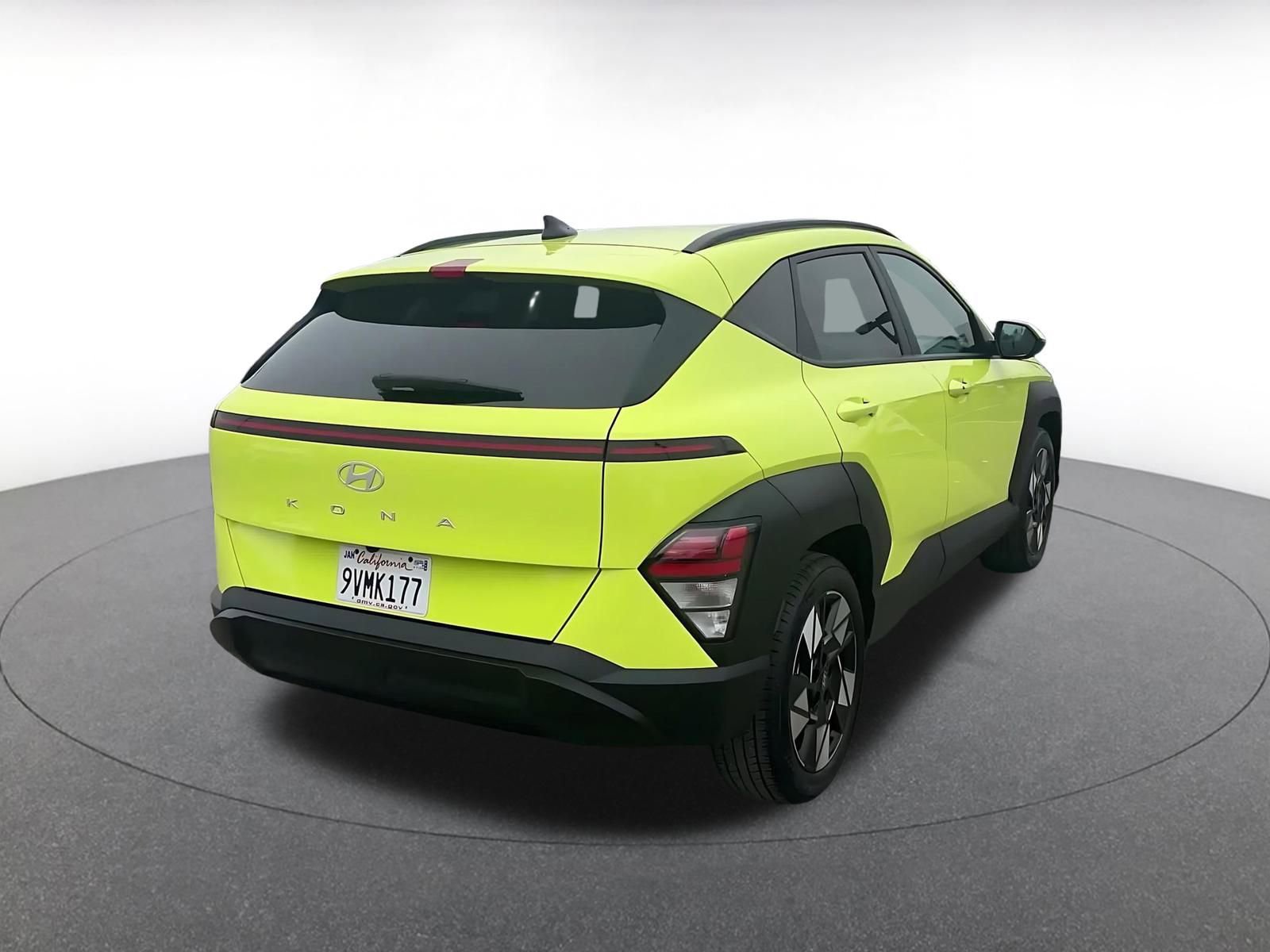 Used 2025 Hyundai Kona SEL image 14