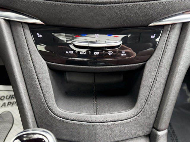 Used 2024 Cadillac XT5 Sportv w/ Technology Package AWD/4WD image 15