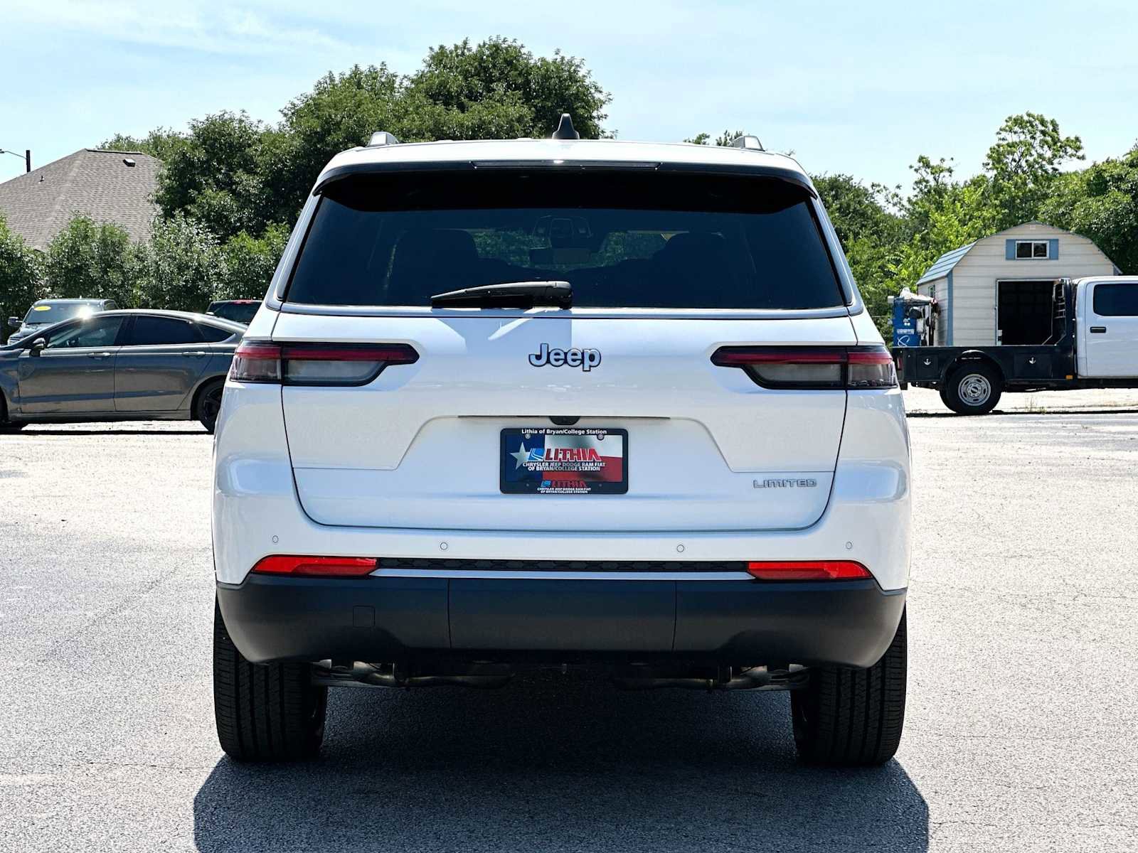 New 2026 Jeep Grand Cherokee L Limited RWD image 14