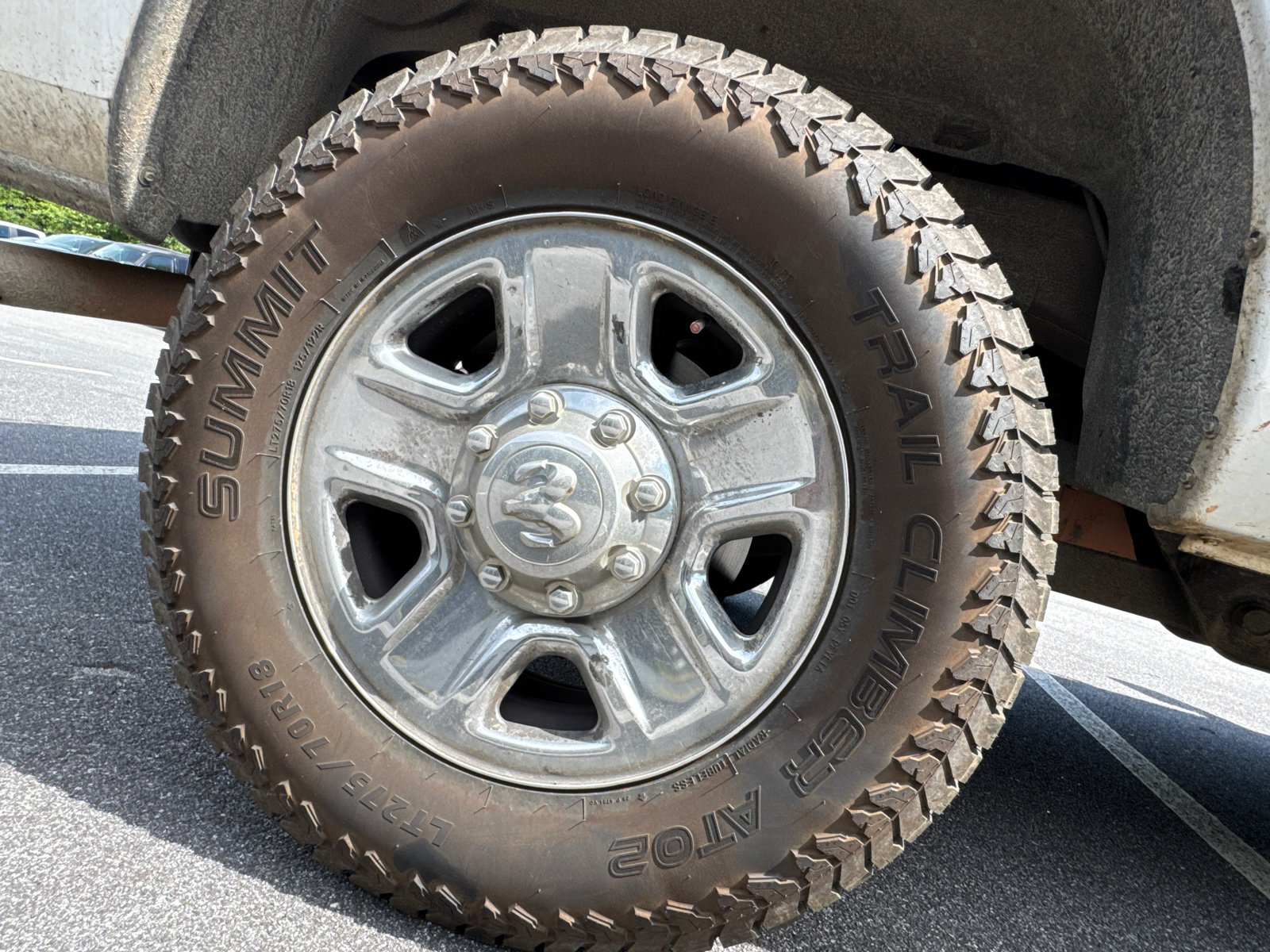 Used 2015 RAM 2500 Tradesman w/ Chrome Appearance Group AWD/4WD image 18