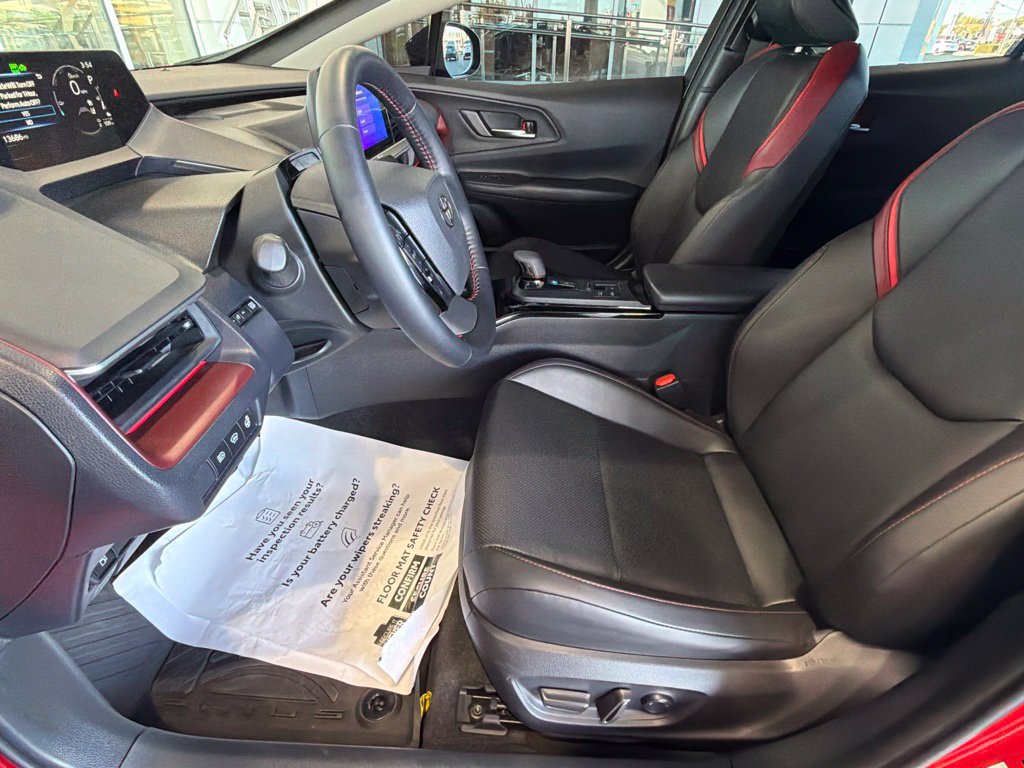 Certified 2026 Toyota Prius Plug-In Hybrid FWD image 21