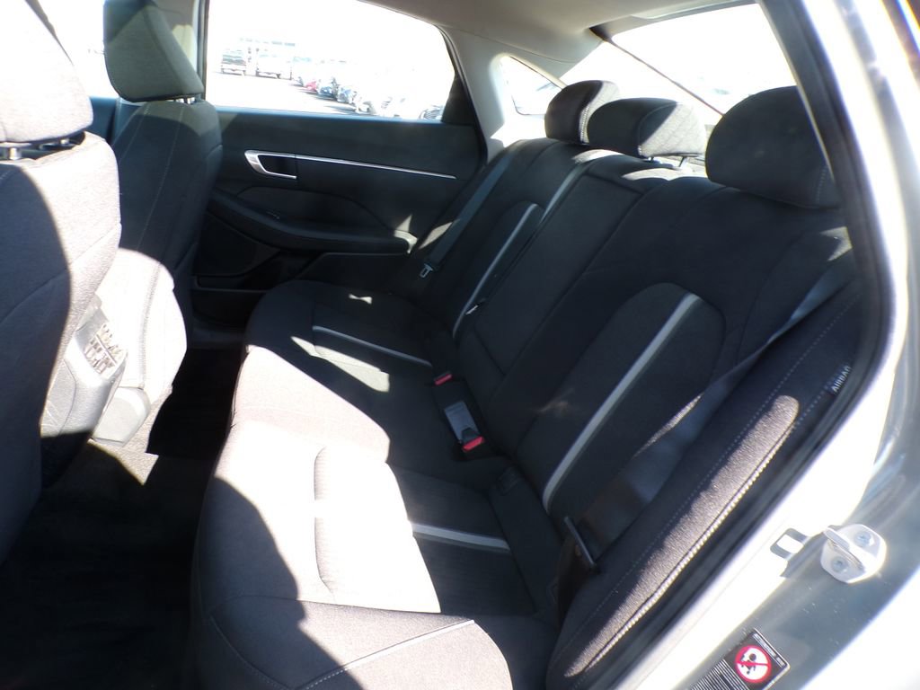 Certified 2023 Hyundai Sonata SEL w/ Convenience Package FWD image 18