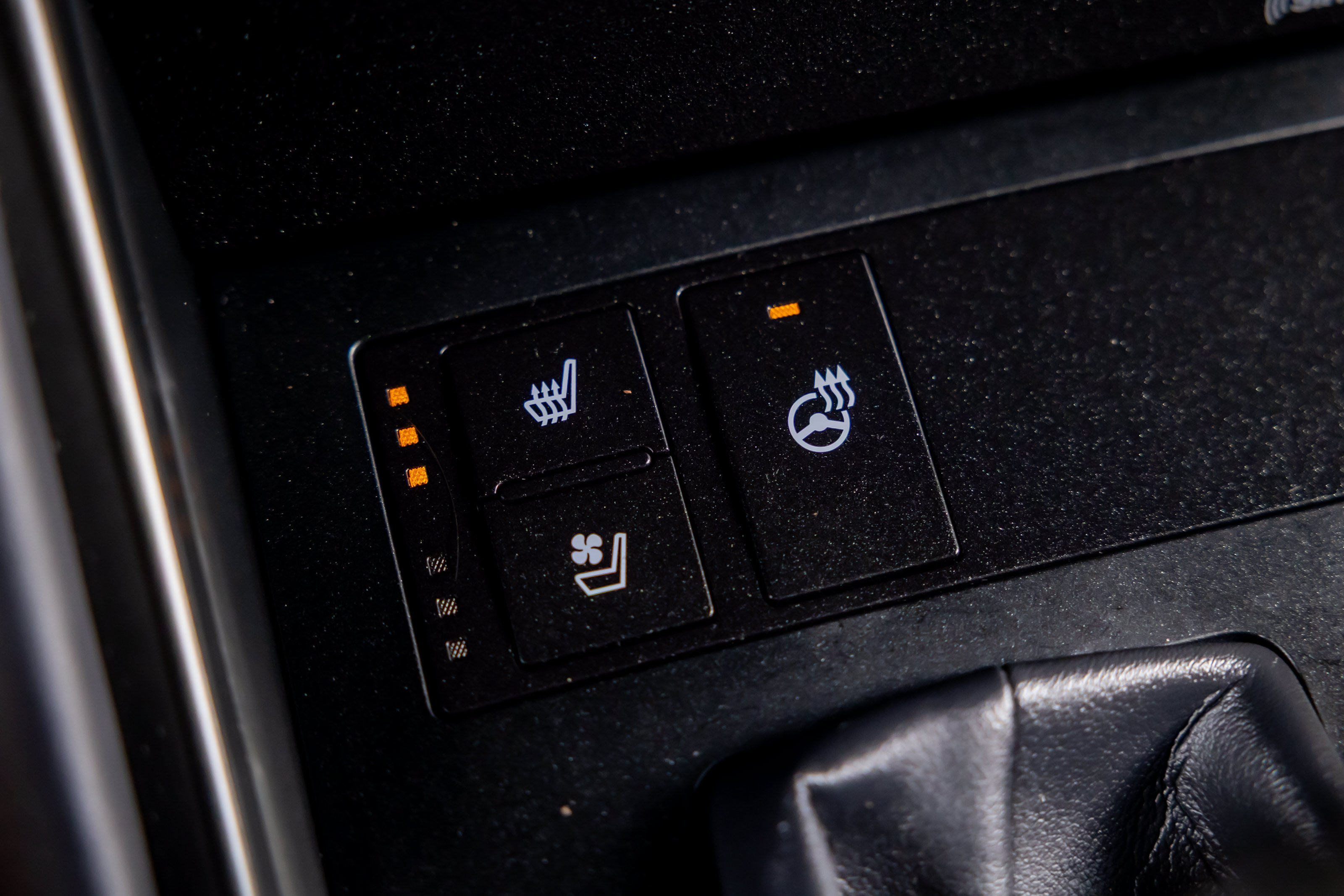 Used 2023 Lexus IS 350 F Sport w/ Navigation Package RWD image 14