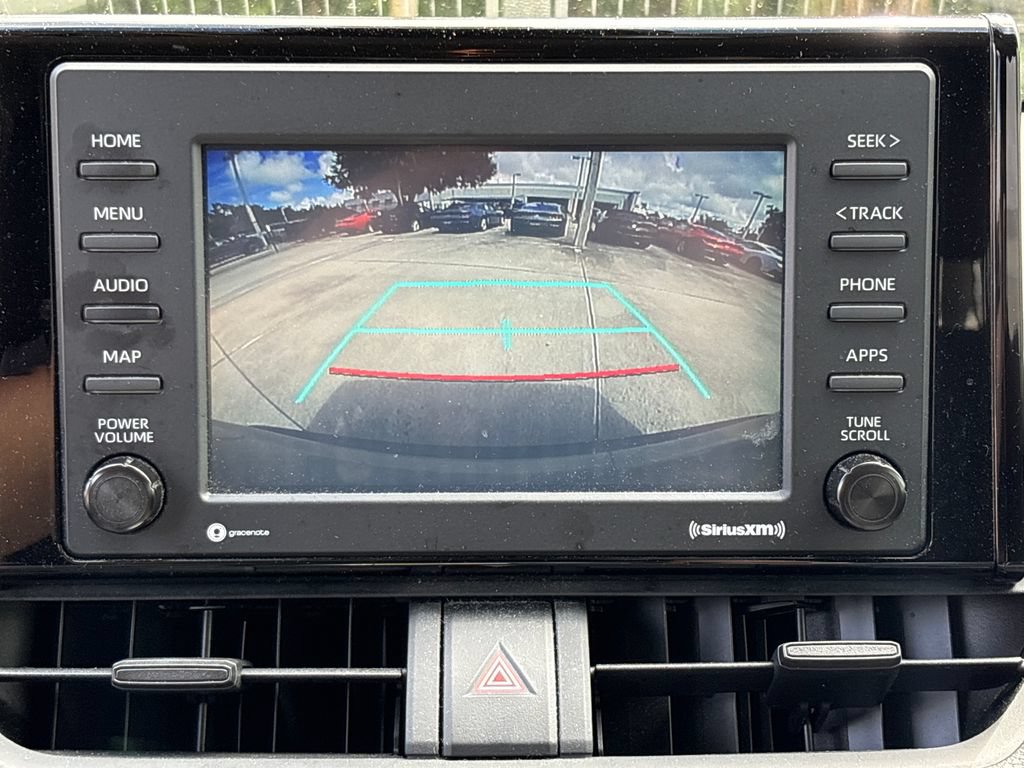 Used 2020 Toyota RAV4 LE FWD image 24
