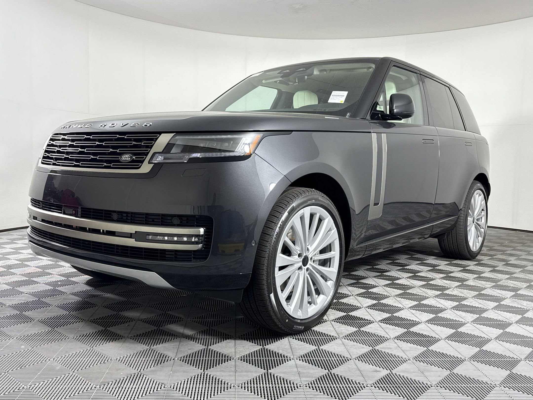 New 2026 Land Rover Range Rover SE AWD/4WD image 1