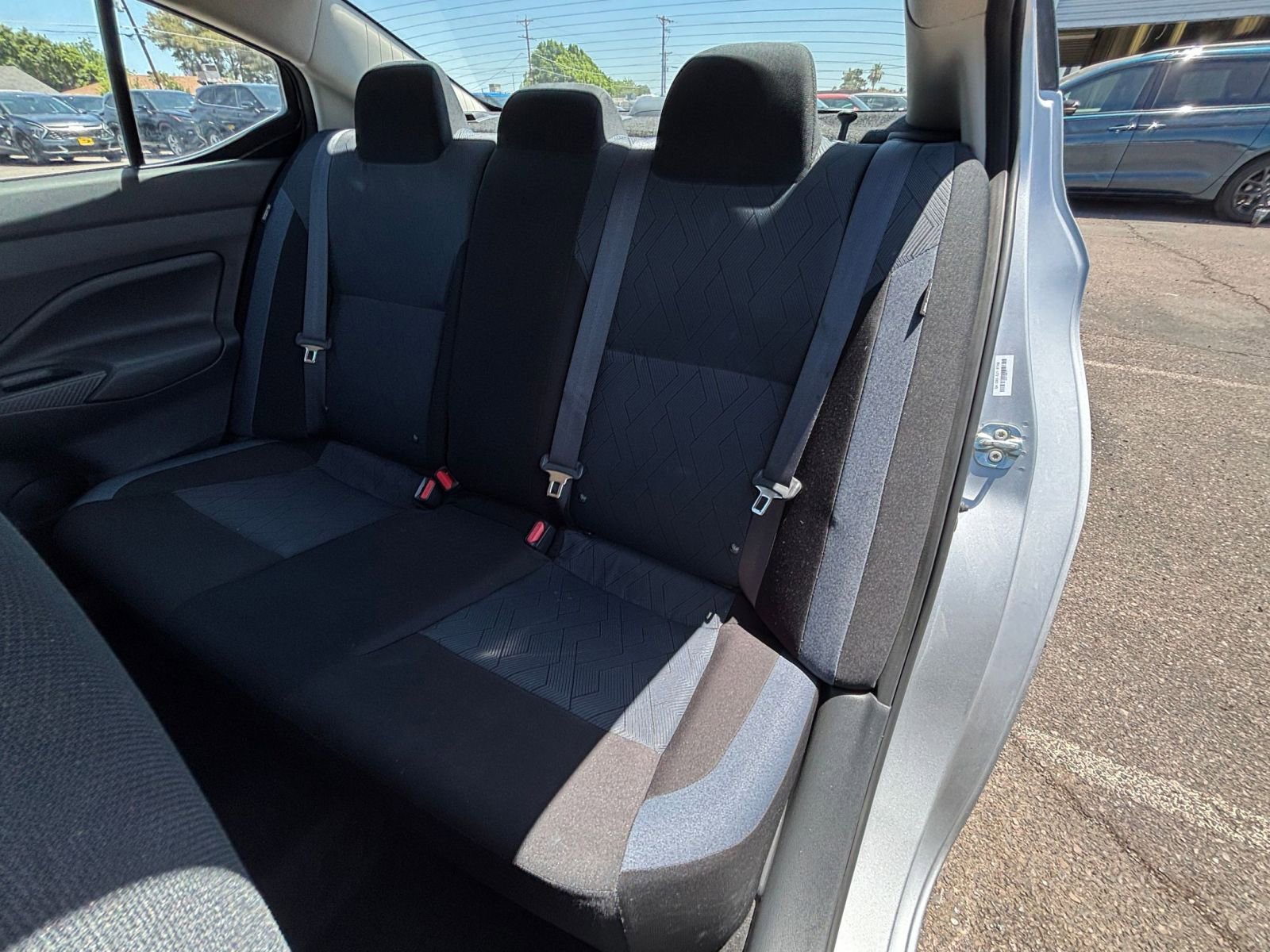 Used 2025 Nissan Versa SV FWD image 35