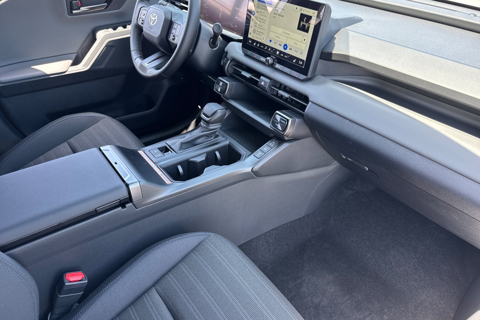 New 2026 Toyota RAV4 SE AWD/4WD image 16