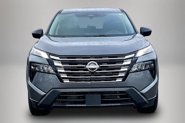 Certified 2025 Nissan Rogue S image 3