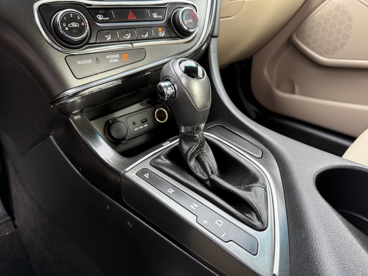 Used 2012 Kia Optima LX image 26