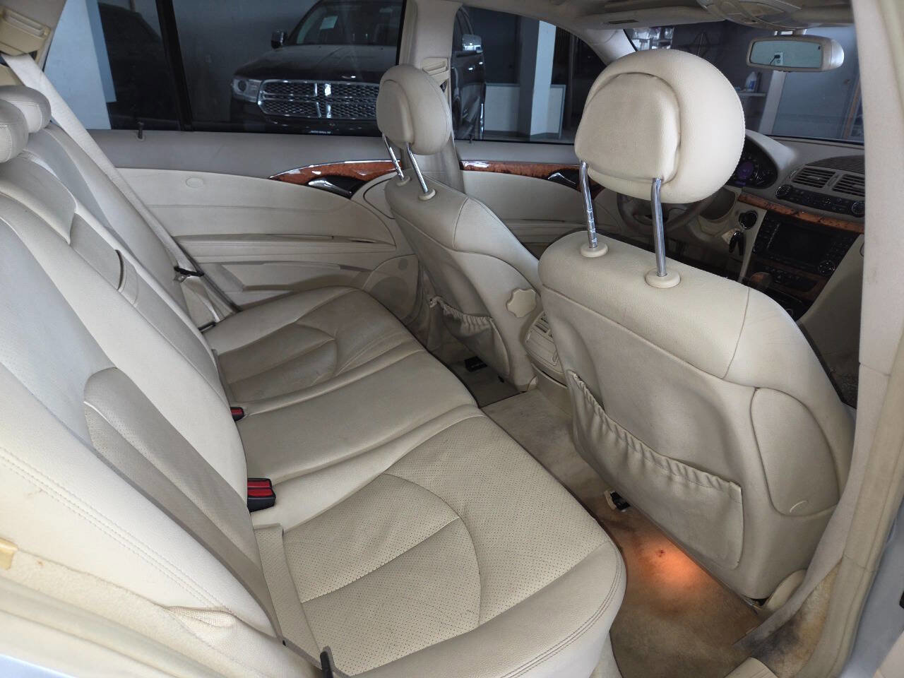 Used 2004 Mercedes-Benz E 320 Wagon image 25