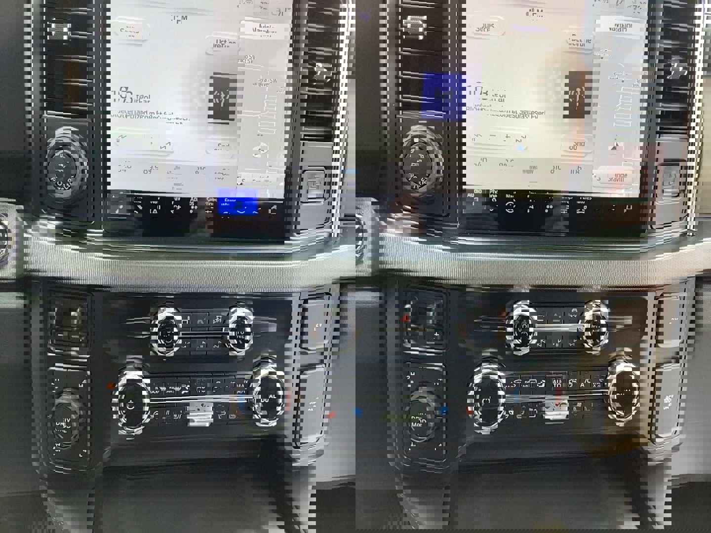 New 2026 Ford F250 Platinum image 32