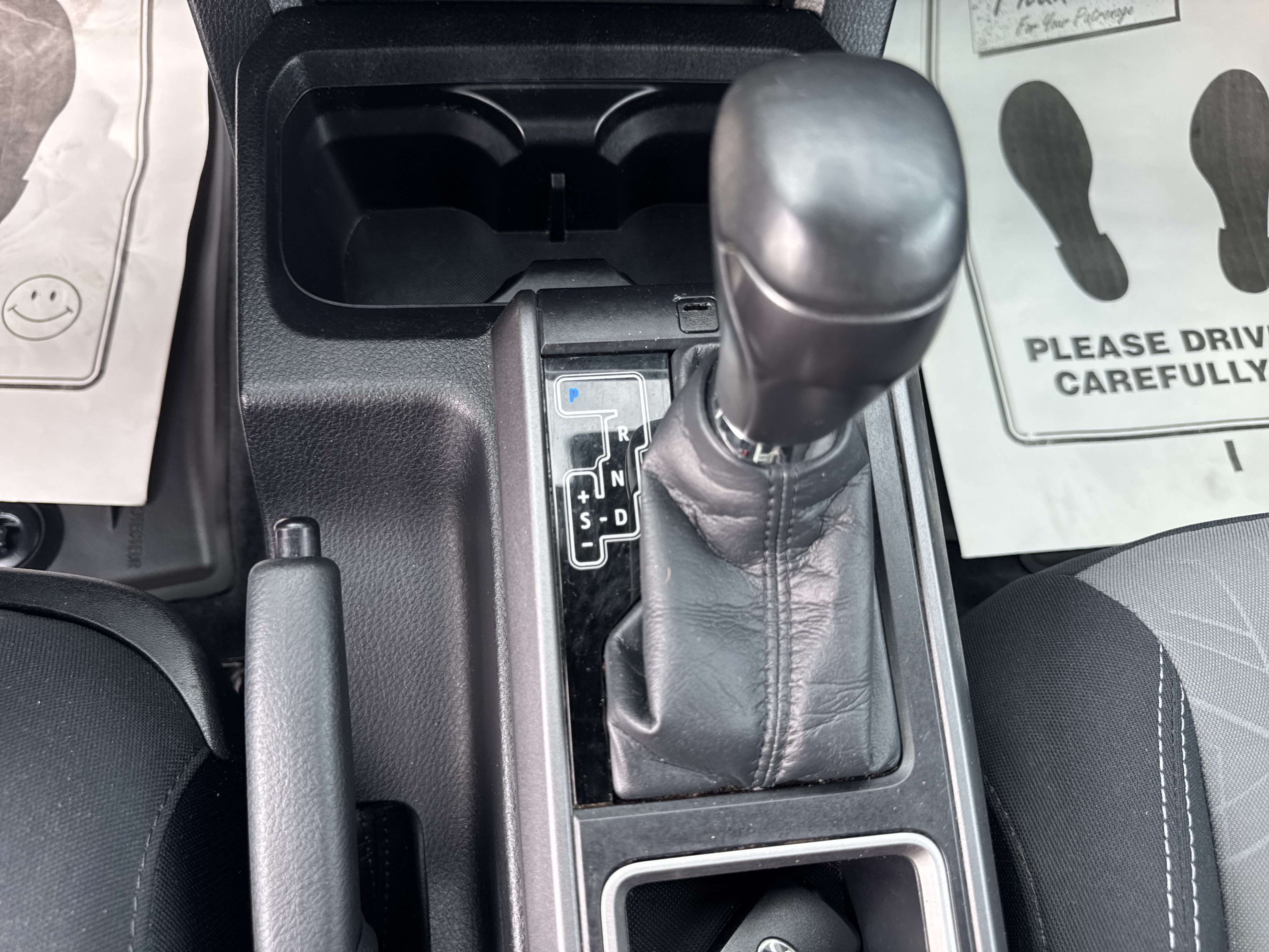 Used 2021 Toyota Tacoma TRD Sport AWD/4WD image 23