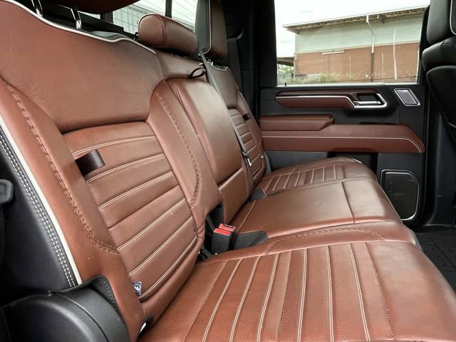 Used 2024 GMC Sierra 2500 Denali Ultimate AWD/4WD image 27