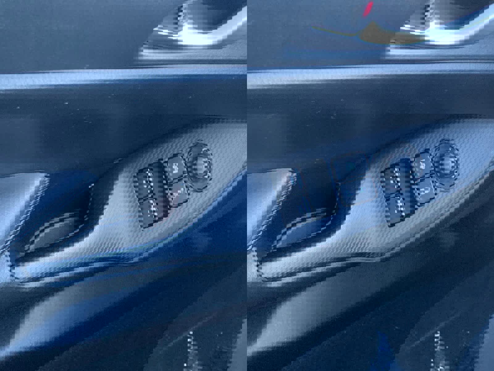 Used 2019 MAZDA MX-5 Miata Sport image 32