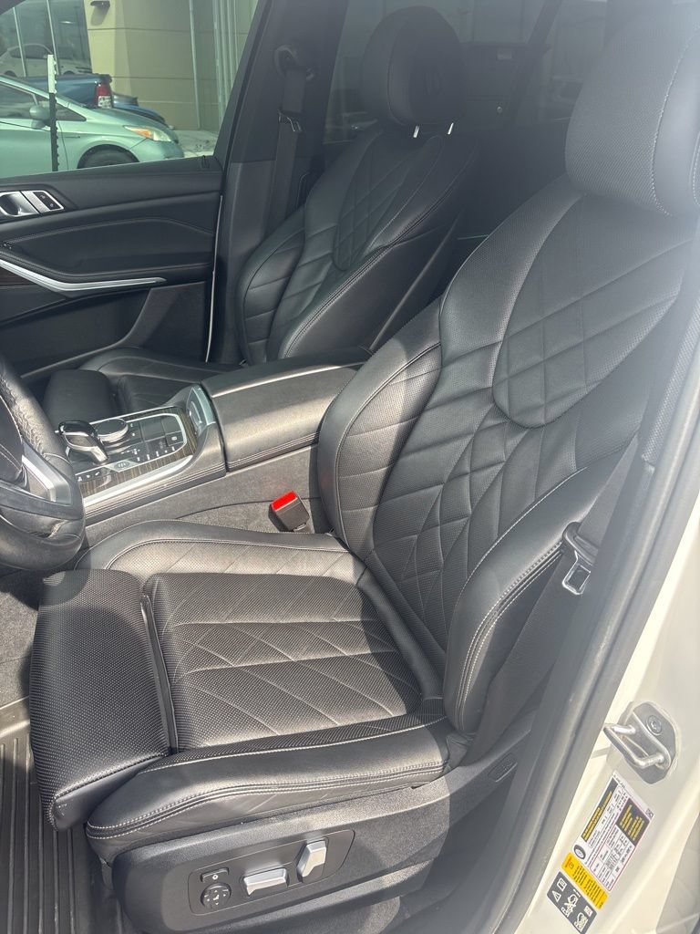 Used 2023 BMW X5 xDrive40i AWD/4WD image 6