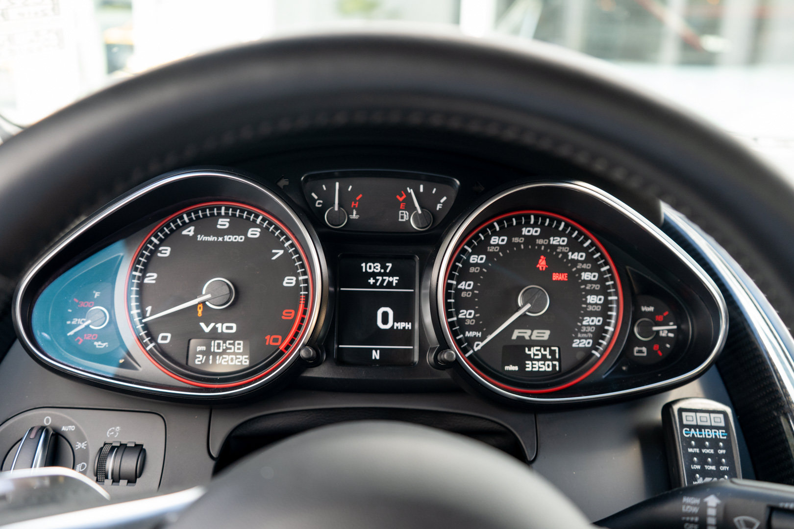 Used 2010 Audi R8 V10 AWD/4WD image 14
