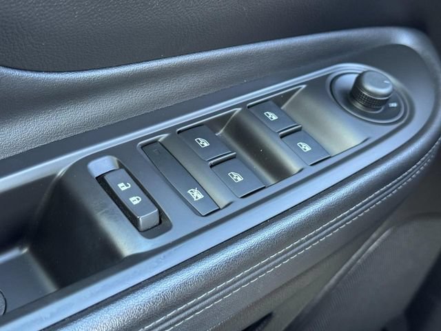 Used 2019 Buick Encore Sport Touring w/ Safety Package FWD image 21