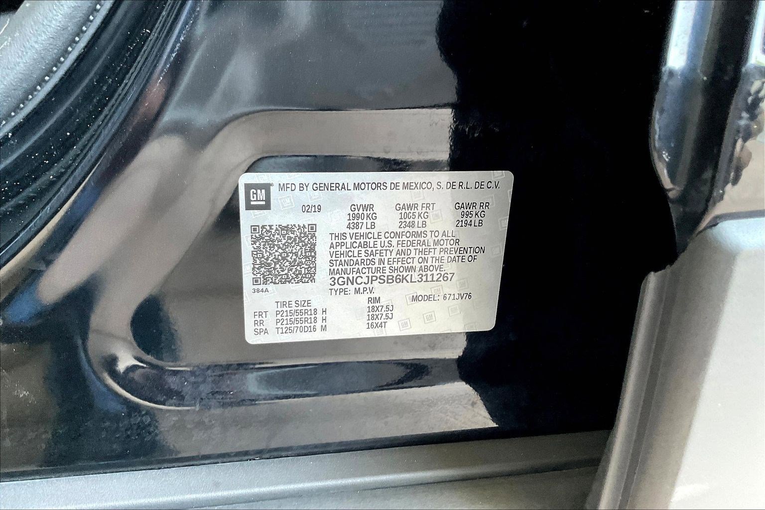 Used 2019 Chevrolet Trax LT w/ Sun & Sound Package AWD/4WD image 18