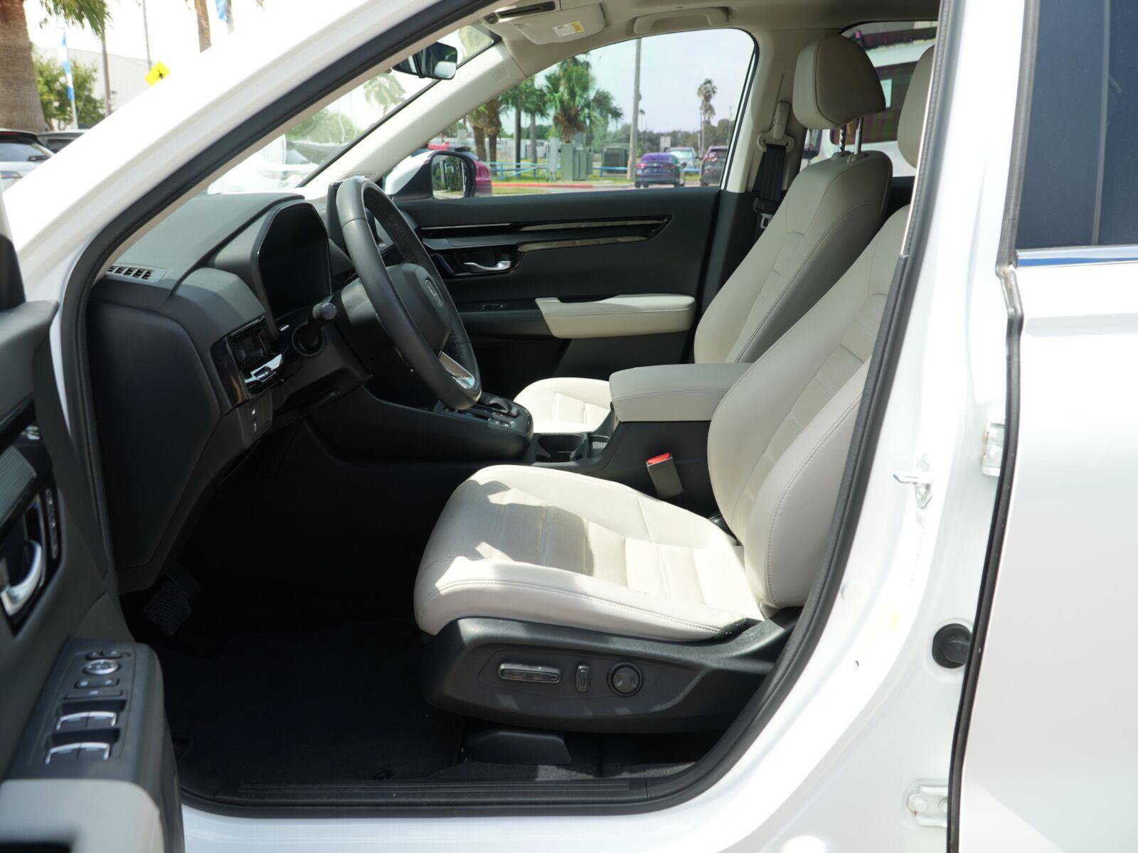 Used 2023 Honda CR-V EX-L image 7