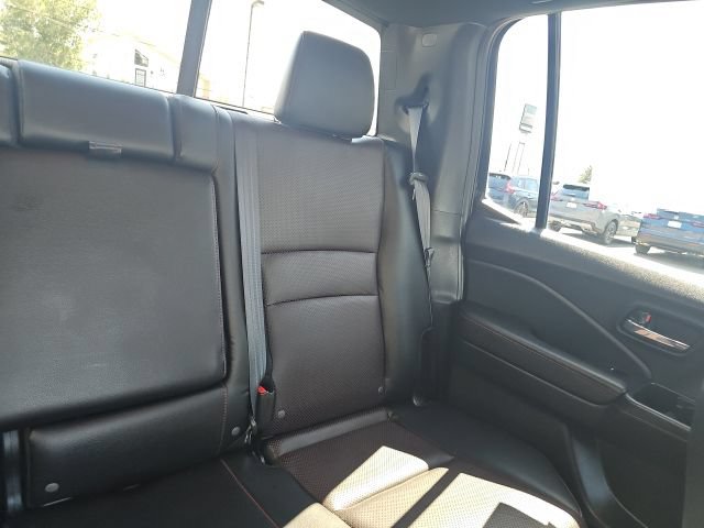 Used 2020 Honda Ridgeline Black Edition image 15
