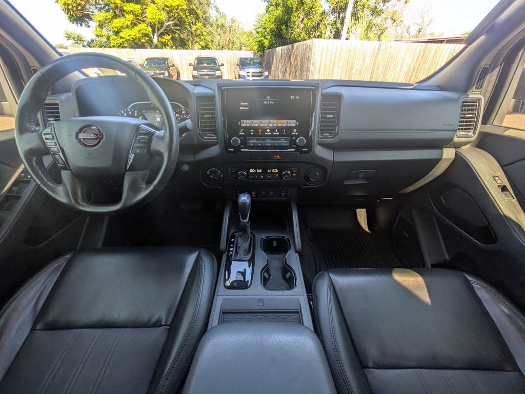 Used 2022 Nissan Frontier PRO-4X w/ Pro-4X Premium Package AWD/4WD image 15