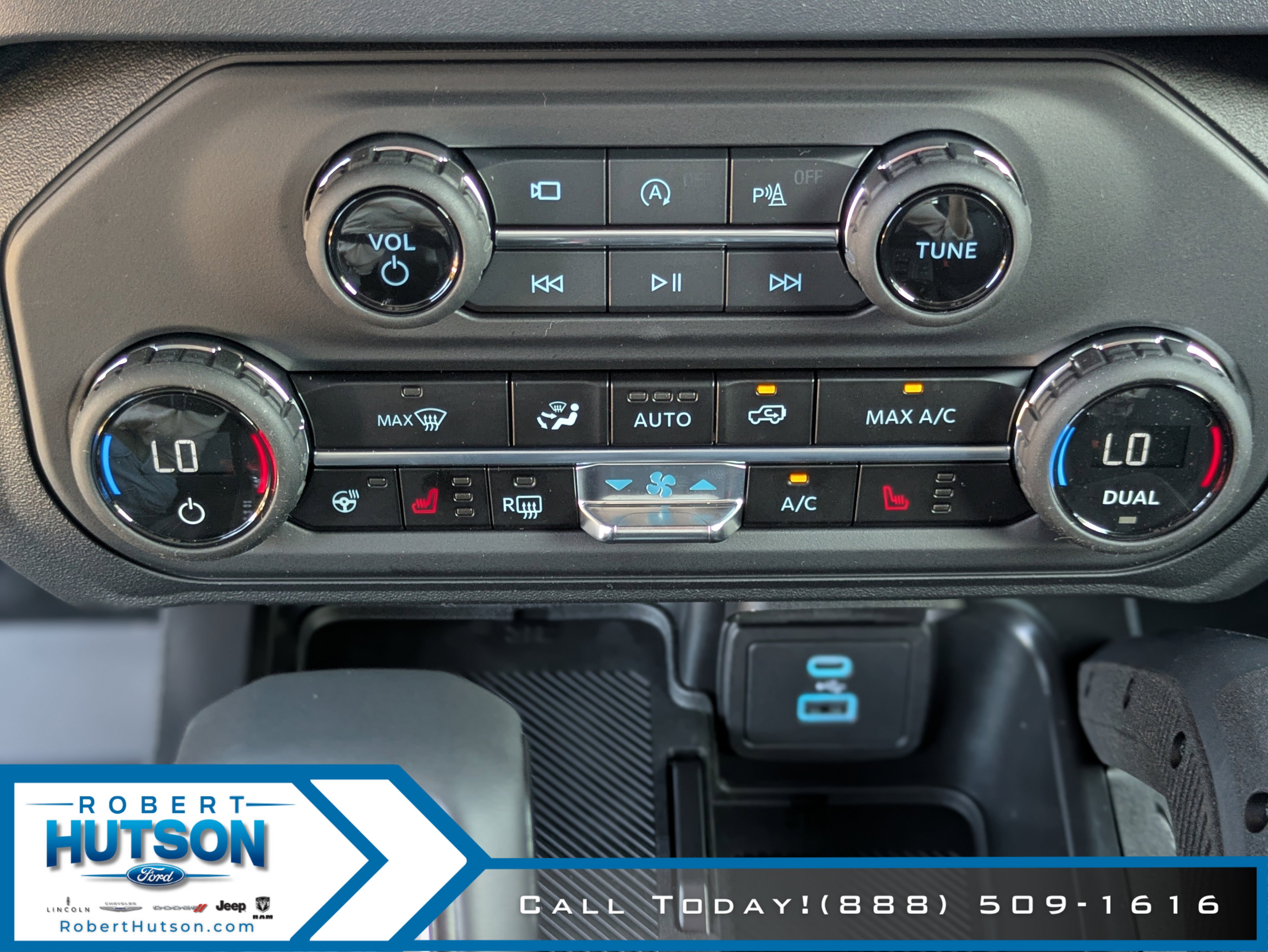 New 2025 Ford Bronco Raptor image 30