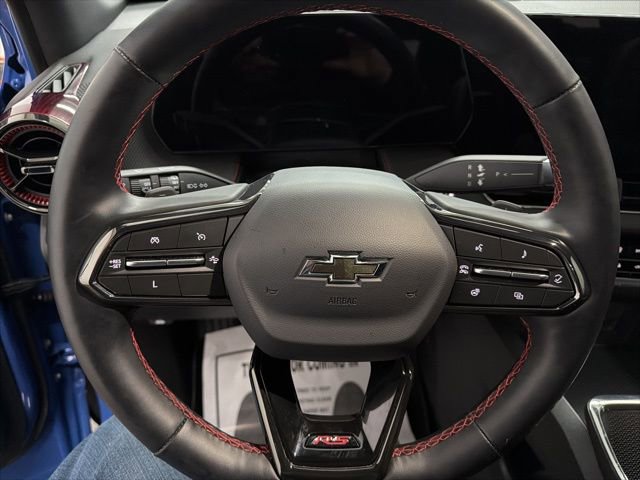 Used 2025 Chevrolet Equinox RS w/ Safety and Technology Package image 11