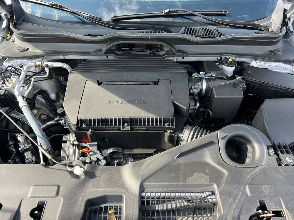 Used 2024 Honda Pilot Sport image 27