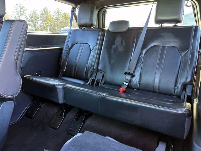Used 2022 Ford Expedition Max Platinum image 14