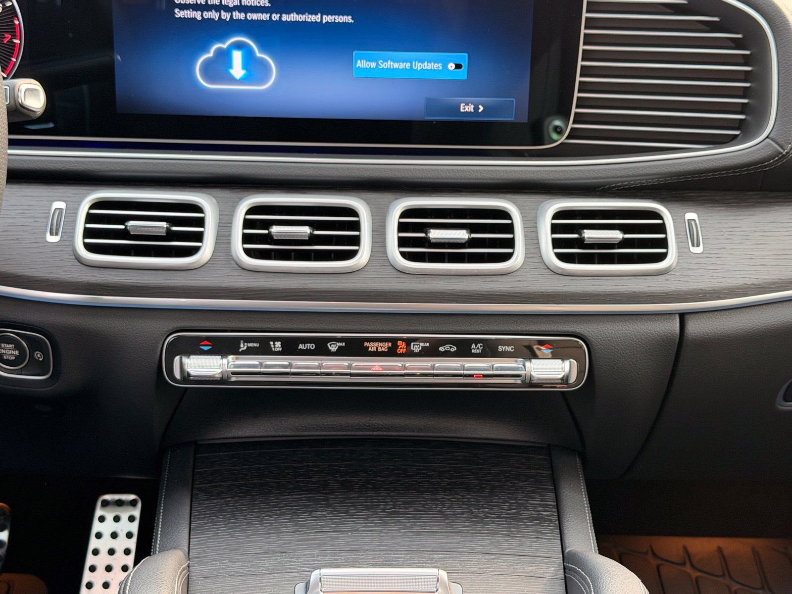 Certified 2026 Mercedes-Benz GLS 450 4MATIC image 19