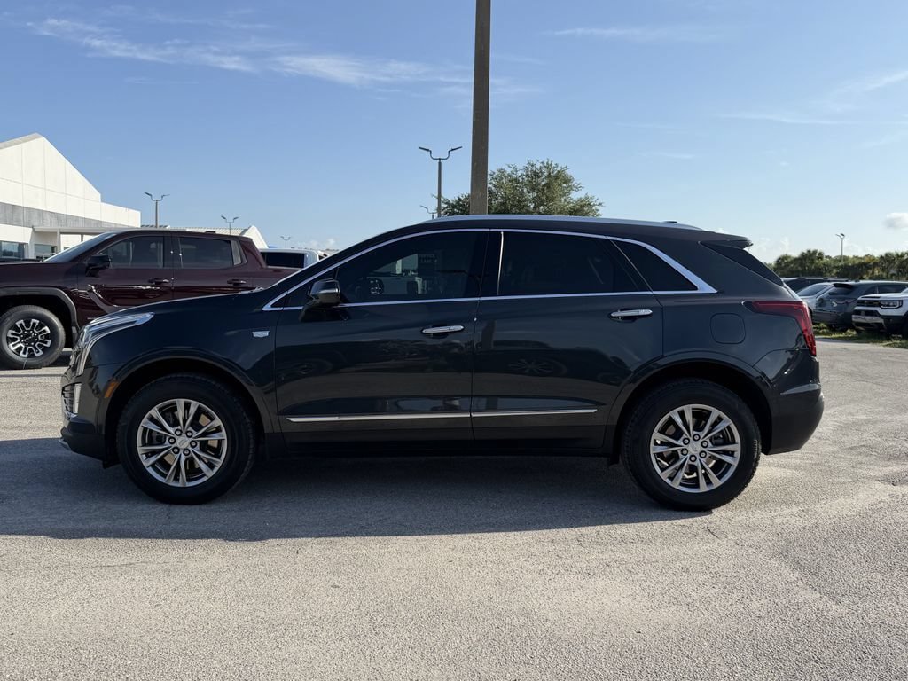 Used 2022 Cadillac XT5 Premium Luxury FWD image 8