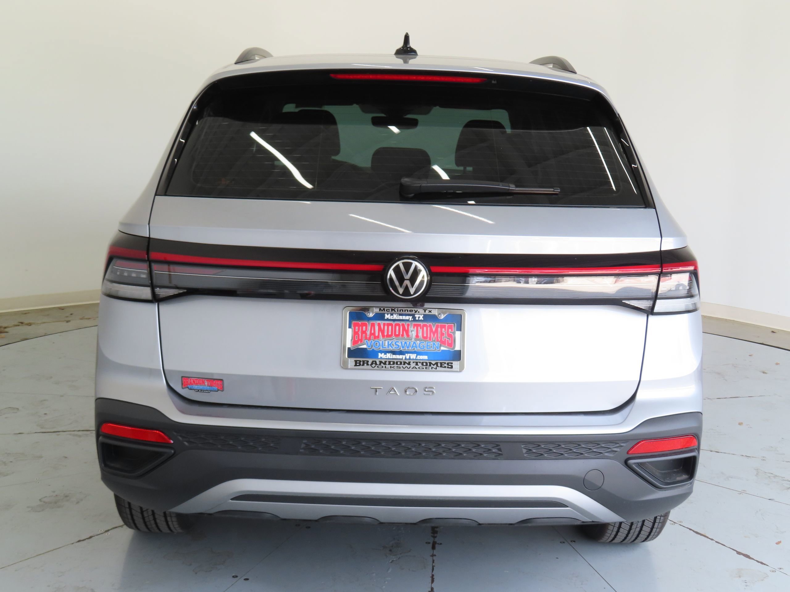 New 2025 Volkswagen Taos S image 5