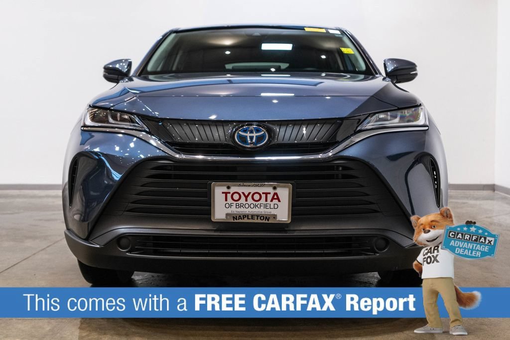 Certified 2024 Toyota Venza LE AWD/4WD image 2