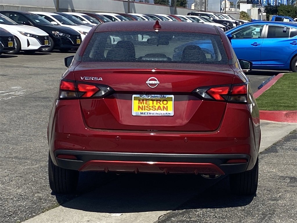 New 2025 Nissan Versa SV w/ Trunk Package image 3