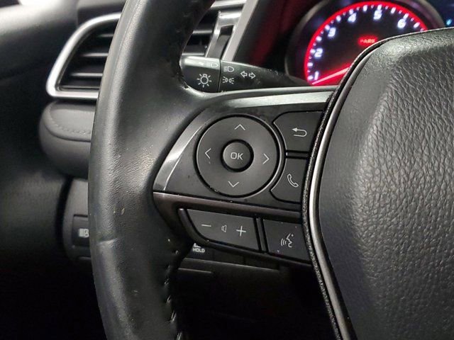 Used 2022 Toyota Camry XSE image 24