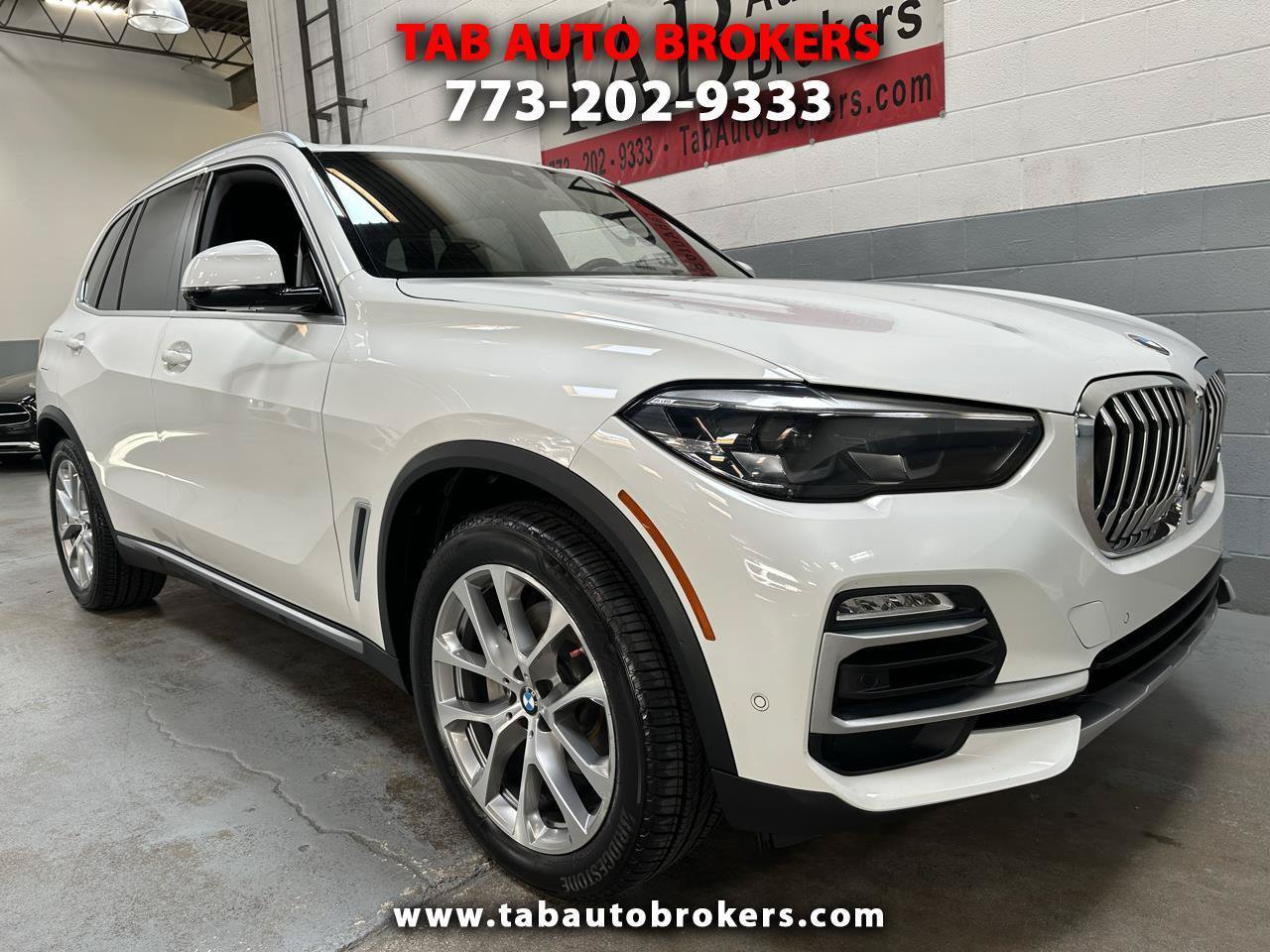 Used 2020 BMW X5 xDrive40i w/ Convenience Package AWD/4WD image 1